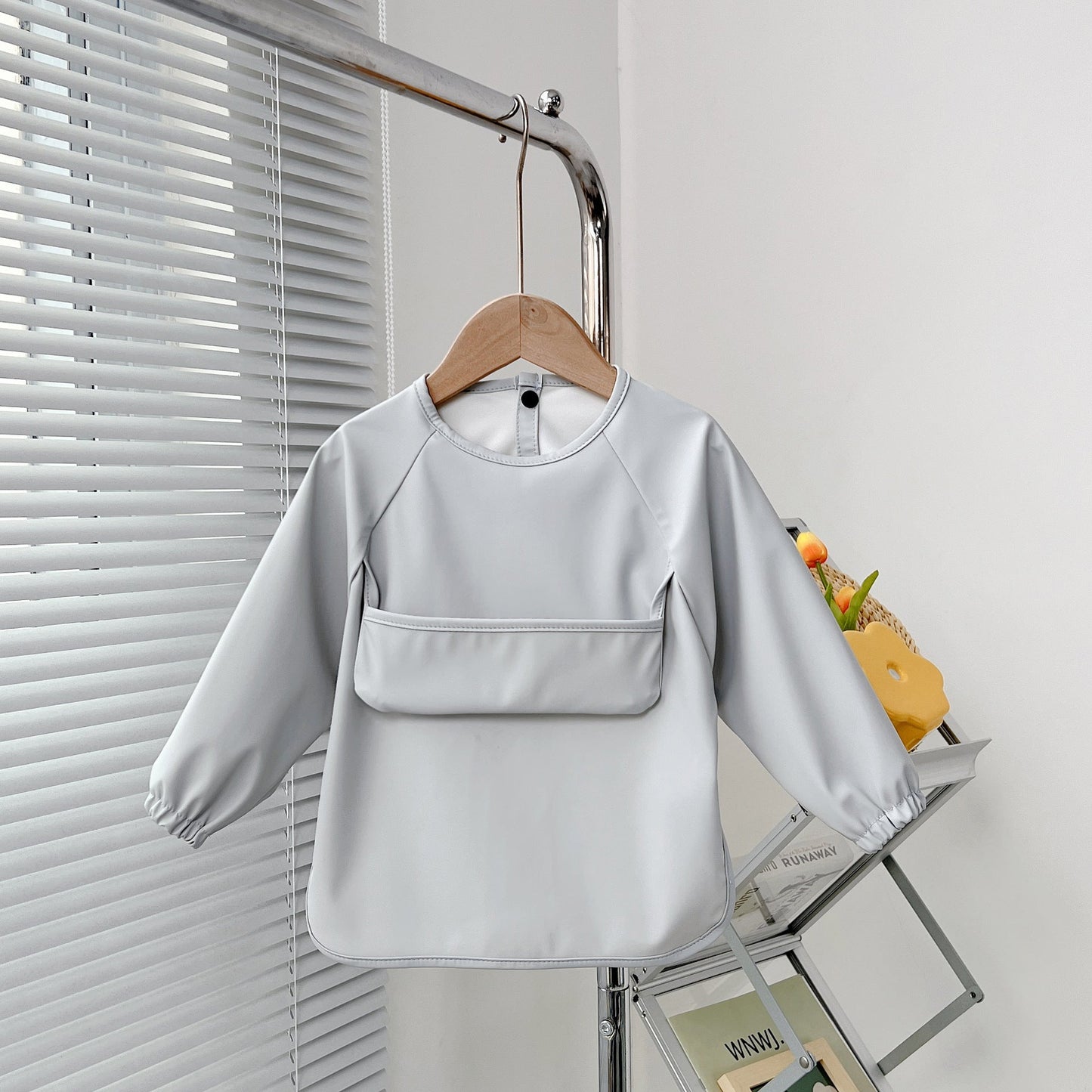 Long-Sleeve Bib (Waterproof) – Easy Clean, Mess-Free Mealtimes